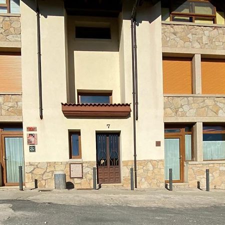 El Plantio I Y II - Apartamentos Turisticos Hoyos del Espino Eksteriør bilde